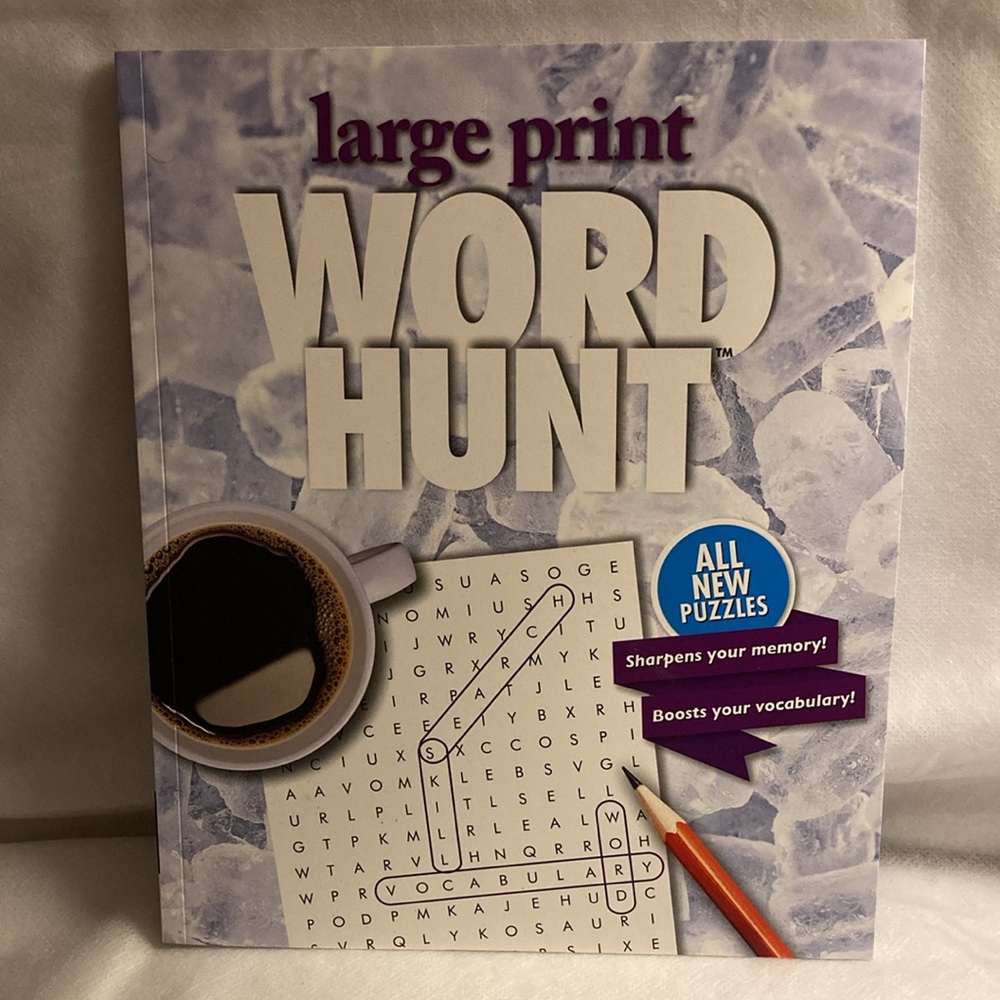 NWOT - Large Print Word Hunt (2), Sketch Pad and Colouring Pencils Bundle - Picture 4 of 9
